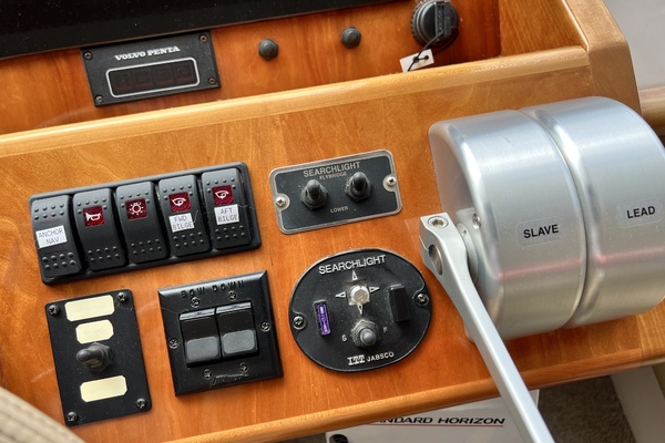 44ft Navigator Yacht For Sale