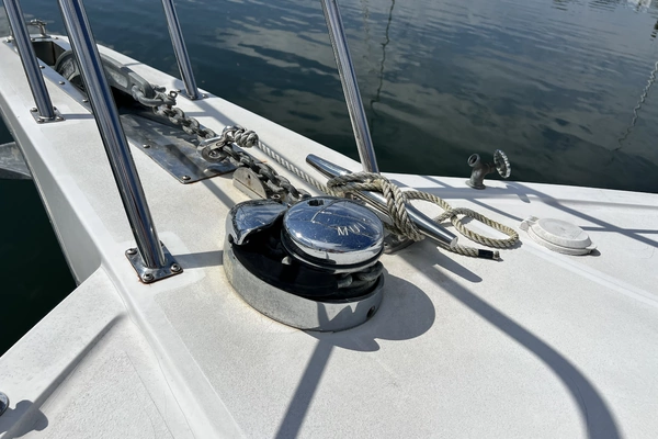 Navigator 4400 Yacht For Sale