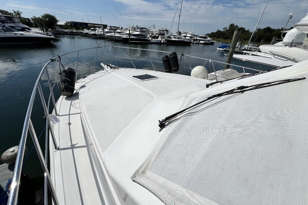 Navigator 4400 Yacht For Sale