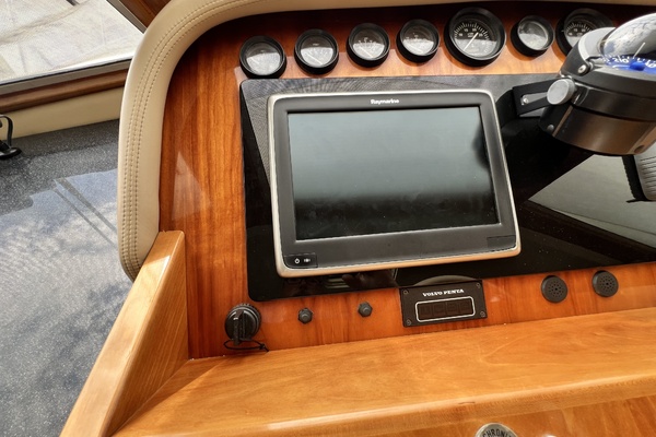 44ft Navigator Yacht For Sale