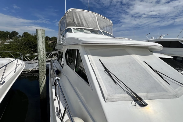 Navigator 4400 Yacht For Sale
