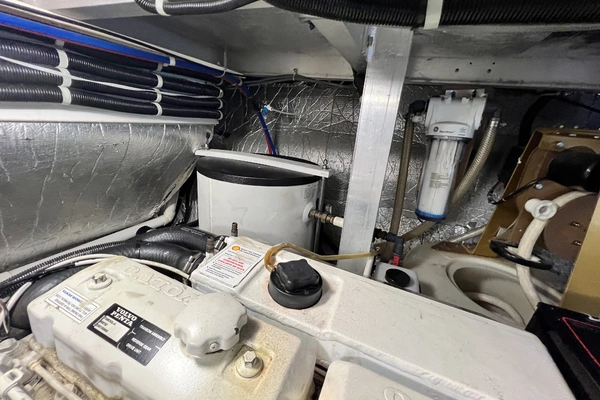 Navigator 4400 Yacht For Sale