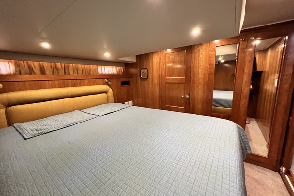 44ft Navigator Yacht For Sale