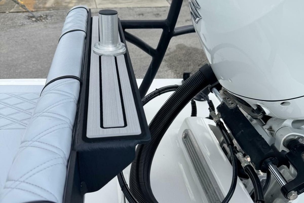 17ft Beavertail Yacht For Sale