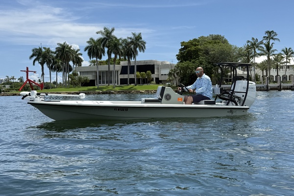 17ft Beavertail Yacht For Sale