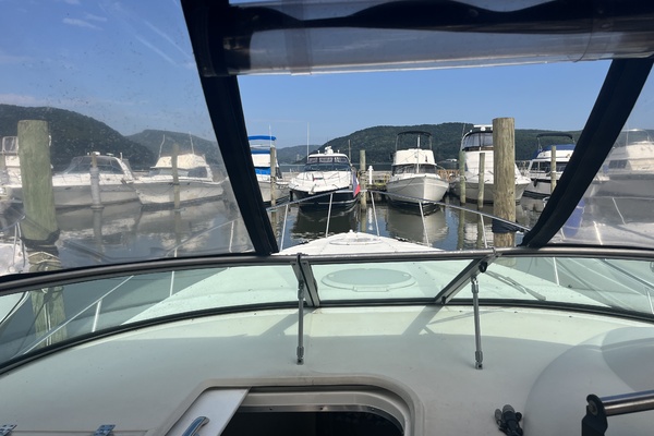 Sunset Chaser 33ft Cruisers Yacht For Sale