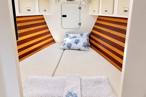 Ramble On 44ft Reliance Yacht For Sale