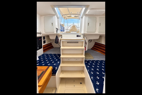 Ramble On 44ft Reliance Yacht For Sale