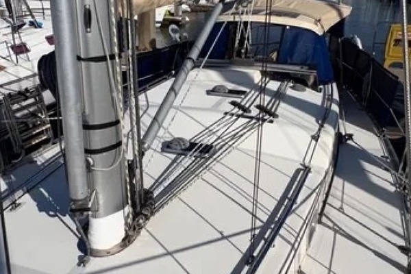 Ramble On 44ft Reliance Yacht For Sale
