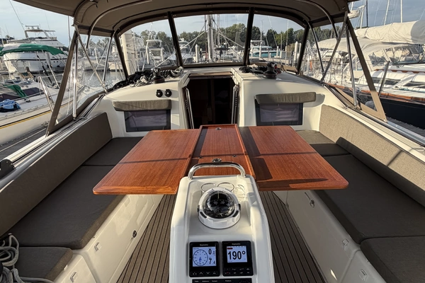 Jeanneau Sun Odyssey 410 Yacht For Sale