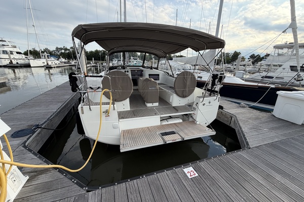 VIVANTE 41ft Jeanneau Yacht For Sale