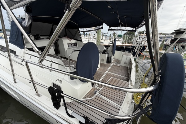 Doc Holiday 49ft Jeanneau Yacht For Sale