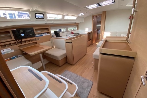 Doc Holiday 49ft Jeanneau Yacht For Sale