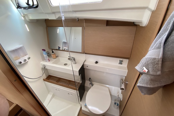 Doc Holiday 49ft Jeanneau Yacht For Sale