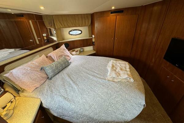 Susan II 40ft Carver Yacht For Sale