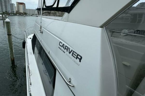 Susan II 40ft Carver Yacht For Sale