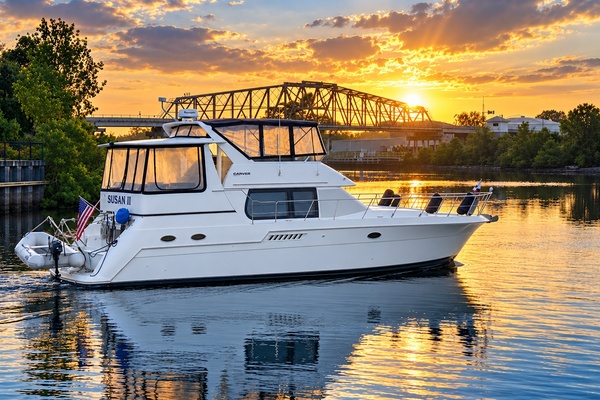 Susan II 40ft Carver Yacht For Sale