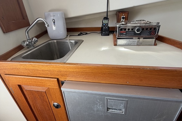 Renegade 26ft Webbers Cove Yacht For Sale
