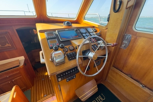 Sabre 36 Express Yacht For Sale