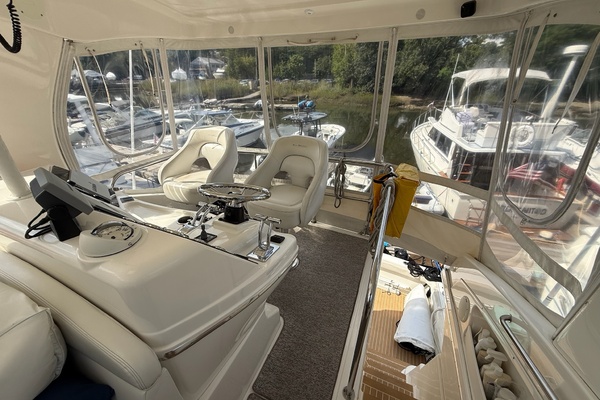 65 Roses 42ft Silverton Yacht For Sale
