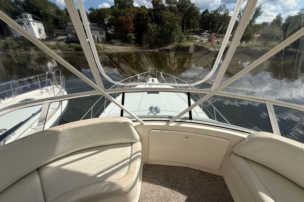 65 Roses 42ft Silverton Yacht For Sale