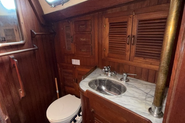 Scrimshaw 35ft Baba Yacht For Sale