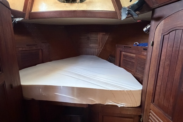 Scrimshaw 35ft Baba Yacht For Sale