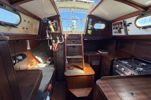 Scrimshaw 35ft Baba Yacht For Sale