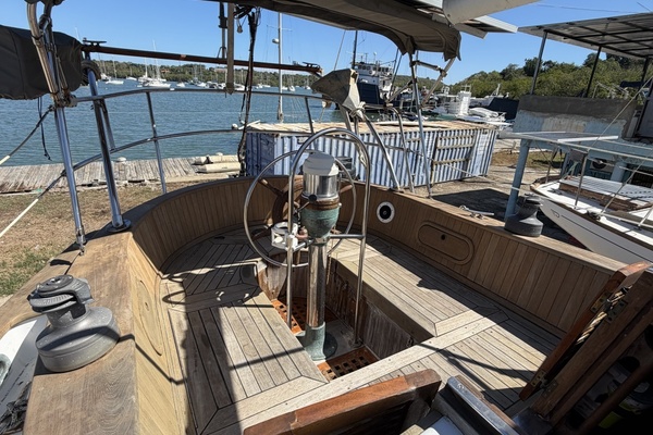 Scrimshaw 35ft Baba Yacht For Sale