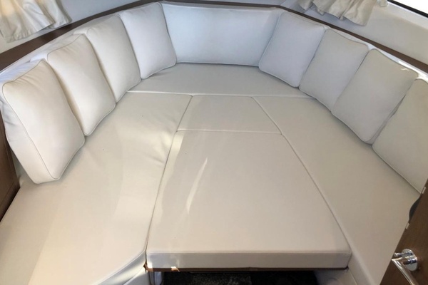 40ft Jeanneau Yacht For Sale