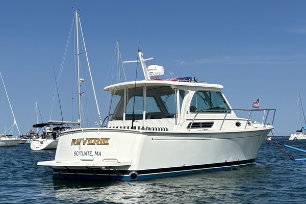REVERIE 30ft Back Cove Yacht For Sale