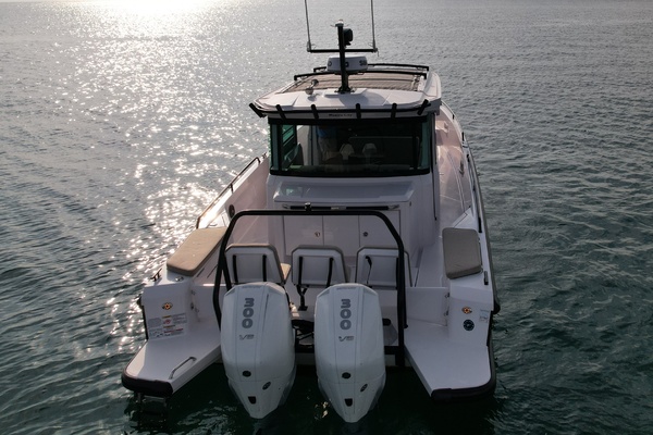 37ft Axopar Yacht For Sale