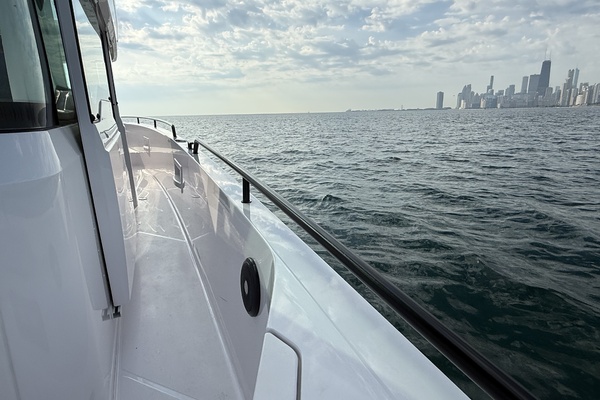 37ft Axopar Yacht For Sale