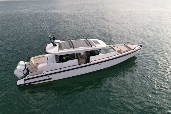 37ft Axopar Yacht For Sale