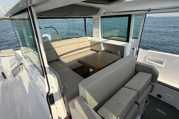 37ft Axopar Yacht For Sale