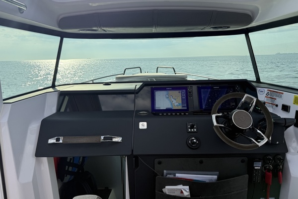 37ft Axopar Yacht For Sale