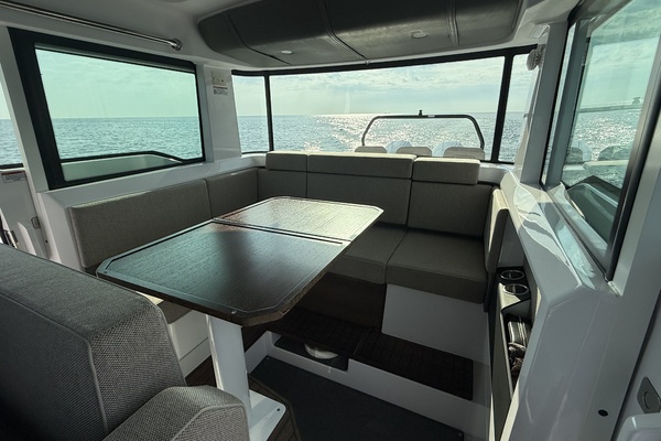 37ft Axopar Yacht For Sale