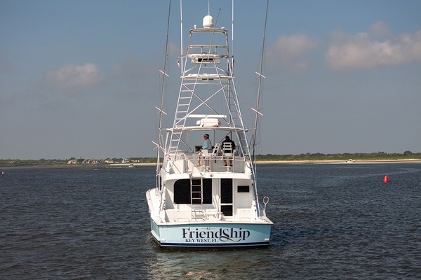 FRIENDSHIP 55ft Hatteras Yacht For Sale
