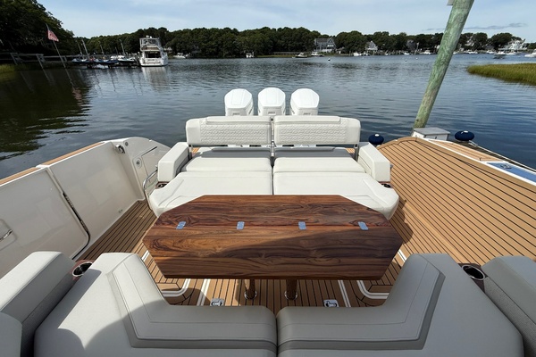 Waterline 48ft Tiara Yachts Yacht For Sale