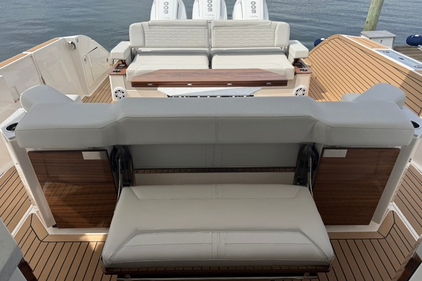 Waterline 48ft Tiara Yachts Yacht For Sale