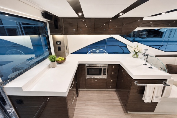 60ft Cruisers Yacht For Sale