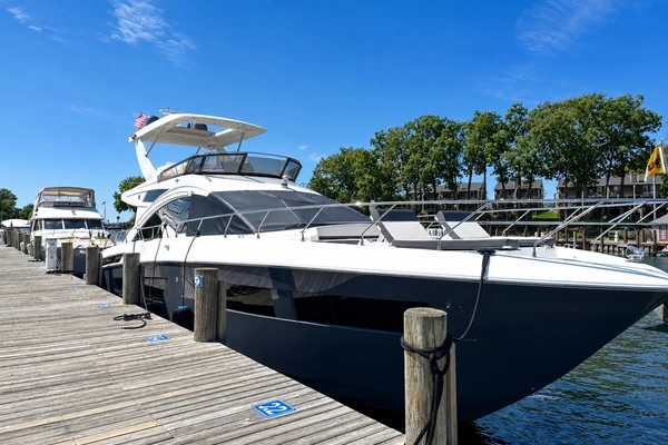 60-ft-Cruisers-2019-60 FLY- Saugatuck Michigan United States  yacht for sale