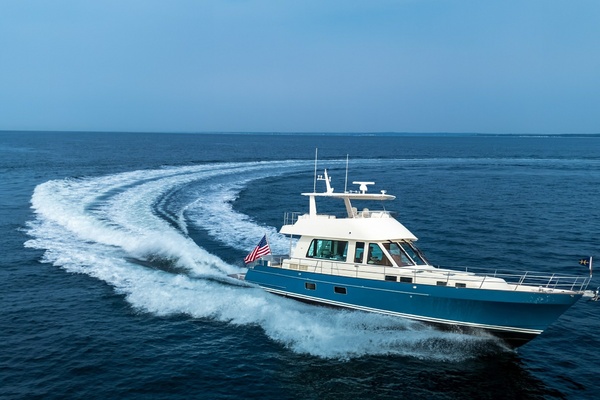 56ft Hunt Yachts Yacht For Sale