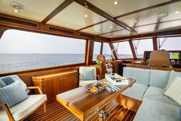 56ft Hunt Yachts Yacht For Sale