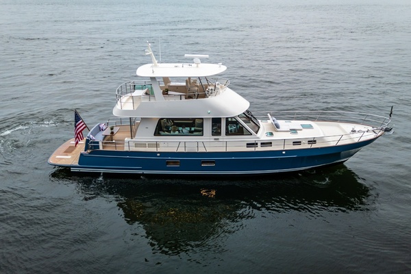 56ft Hunt Yachts Yacht For Sale