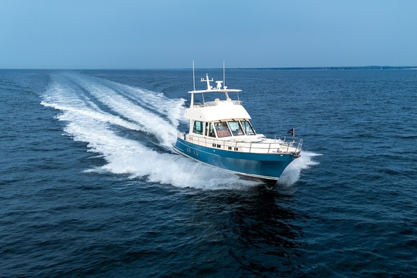 56ft Hunt Yachts Yacht For Sale