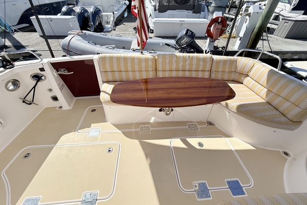 OFF PISTE 42ft Sabre Yacht For Sale