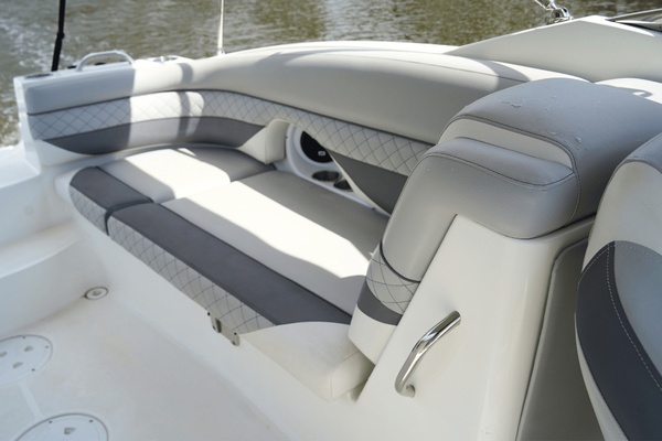 26ft Hurricane Yacht For Sale