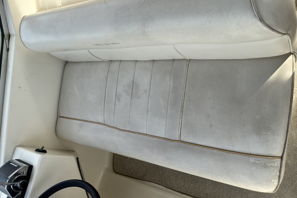 31ft Monterey Yacht For Sale