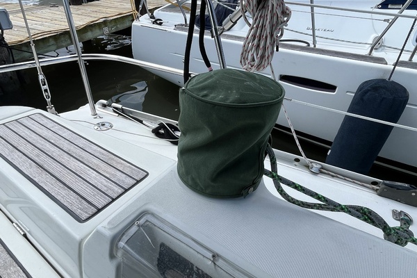 Paloma 39ft Beneteau Yacht For Sale